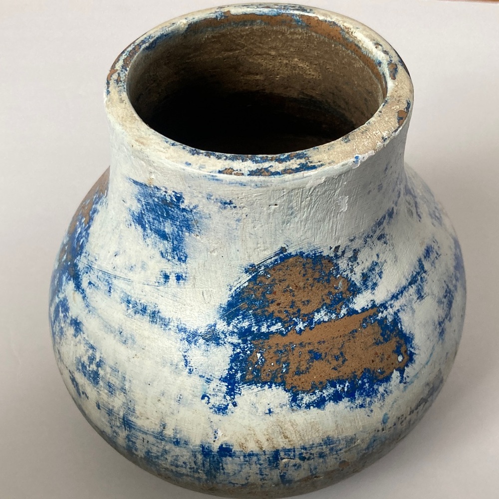 Artisan Vintage Blue and White Clay Pottery Vase Pre Owned